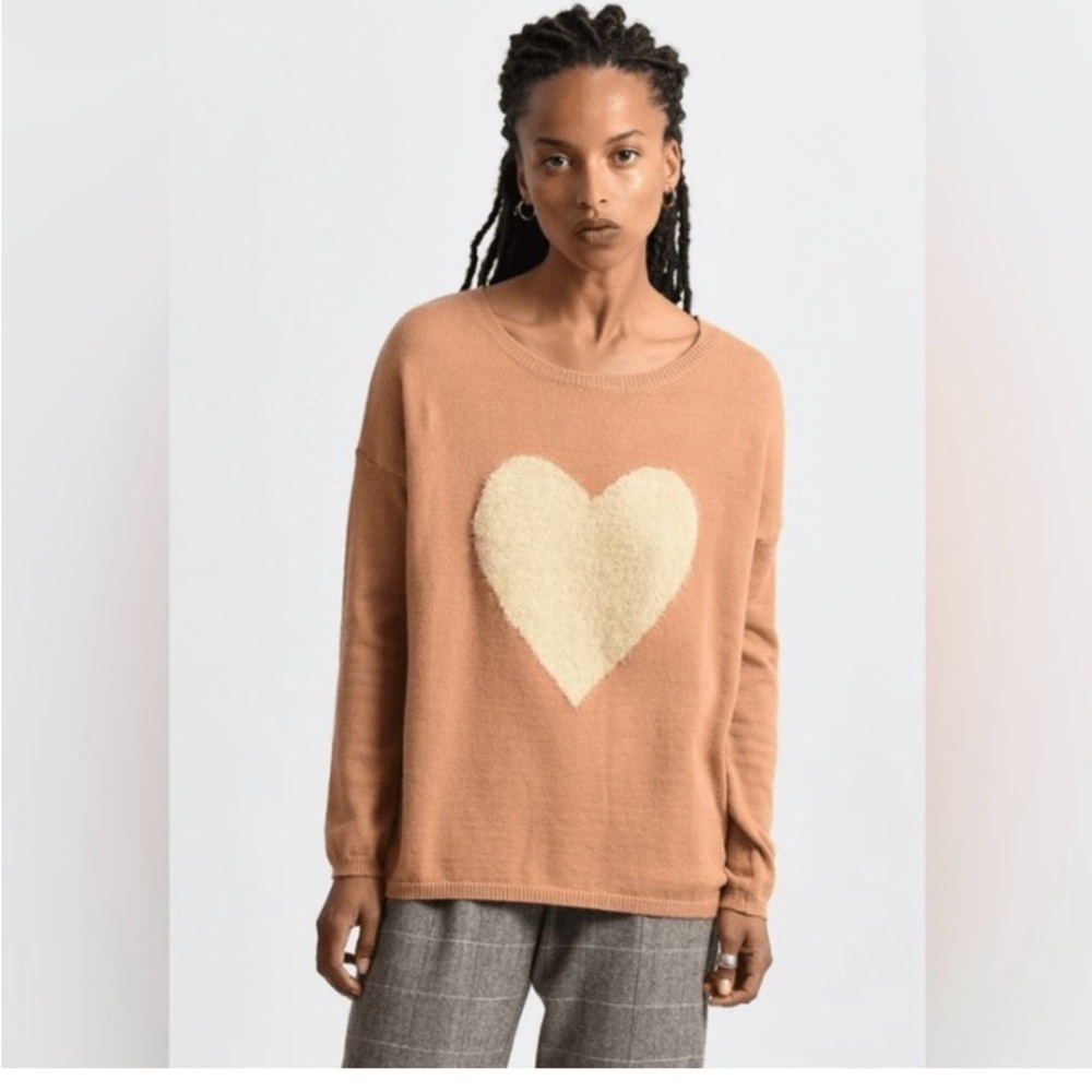 Molly Bracken Tan Crewneck Sweater with Cream Heart